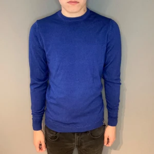 Jacob Cohen tröja  - Jacob Cohen tröja | storlek s | skick 10/10 | farkatar via PostNord eller Instabox på köparens bekostnad | hör av dig vid funderingar 