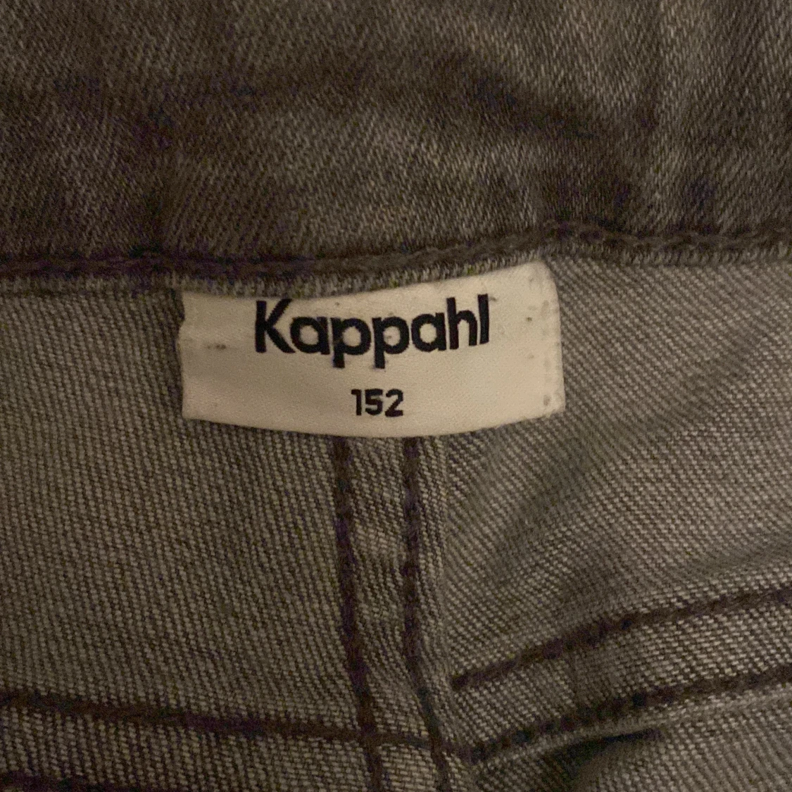 Grå bootcut jeans från Kappahl - 1