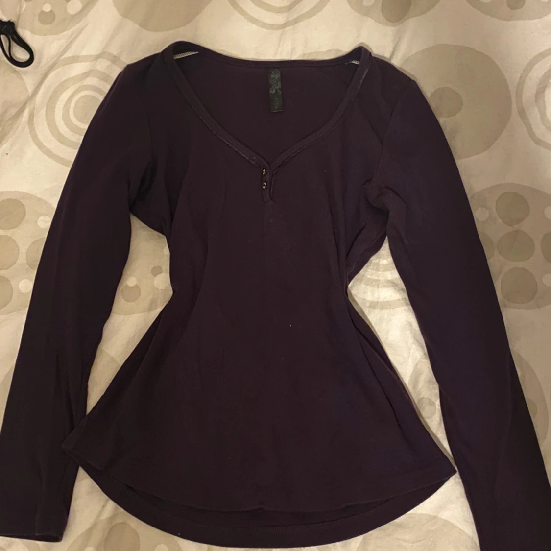 Lila långärmad topp