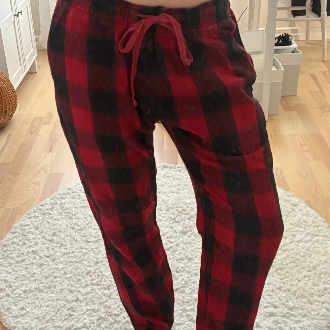 Rödrutiga mjukisbyxor Abercrombie XL - 3