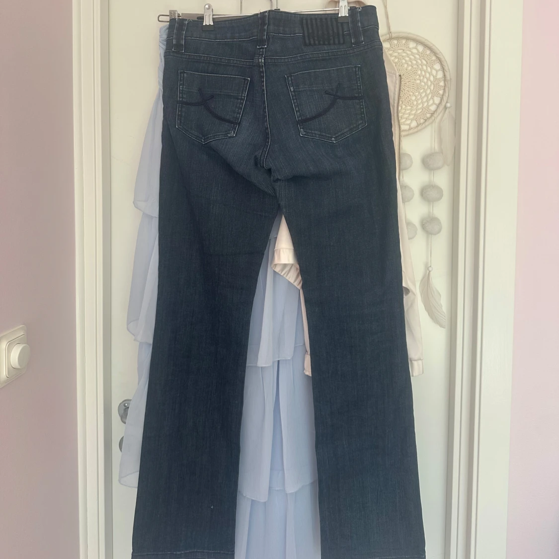 Mörkblå bootcut jeans - 1