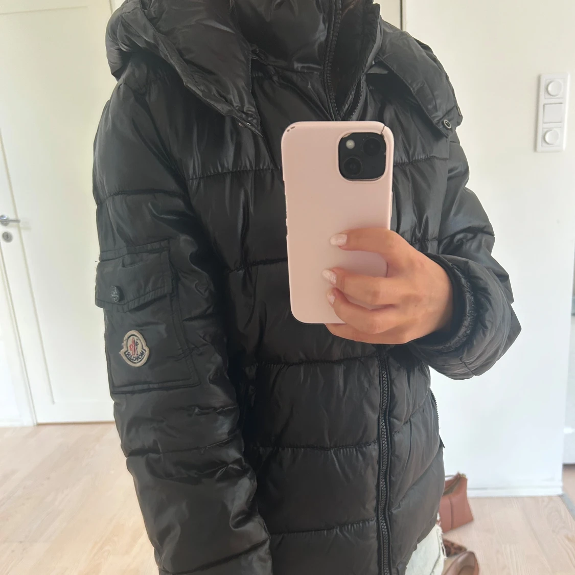 Svart Moncler Maya perfekt för hösten/vintern❤️
