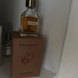 Orto Parisi Bergamask parfym 50ml - Exklusiv parfym från Orto Parisi ca 40 ml kvar av 50🙌äktehets bevis finns! Priset är inte hugget i sten🙌📌