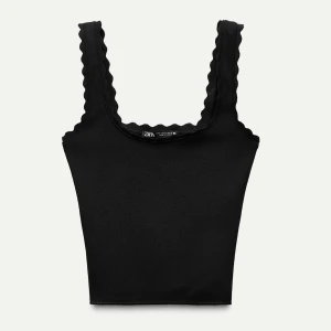 Zara linne  - Sååå gulligt linne från zara som inte säljs längre! Den har används ett fåtal gånger!!☺️💖pris kan diskuteras.