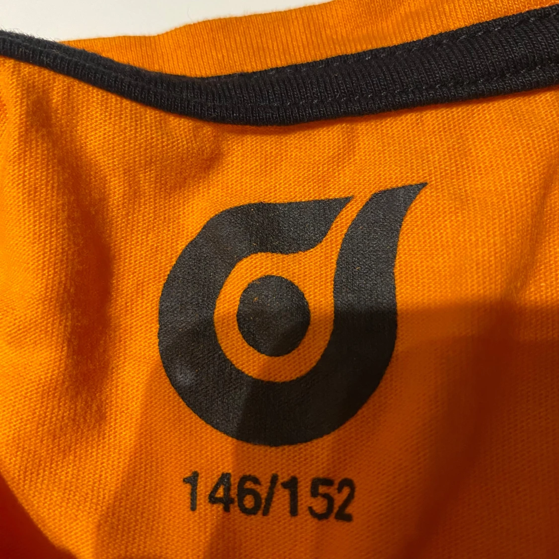 Orange t-shirt från Woxo med tryck - 3