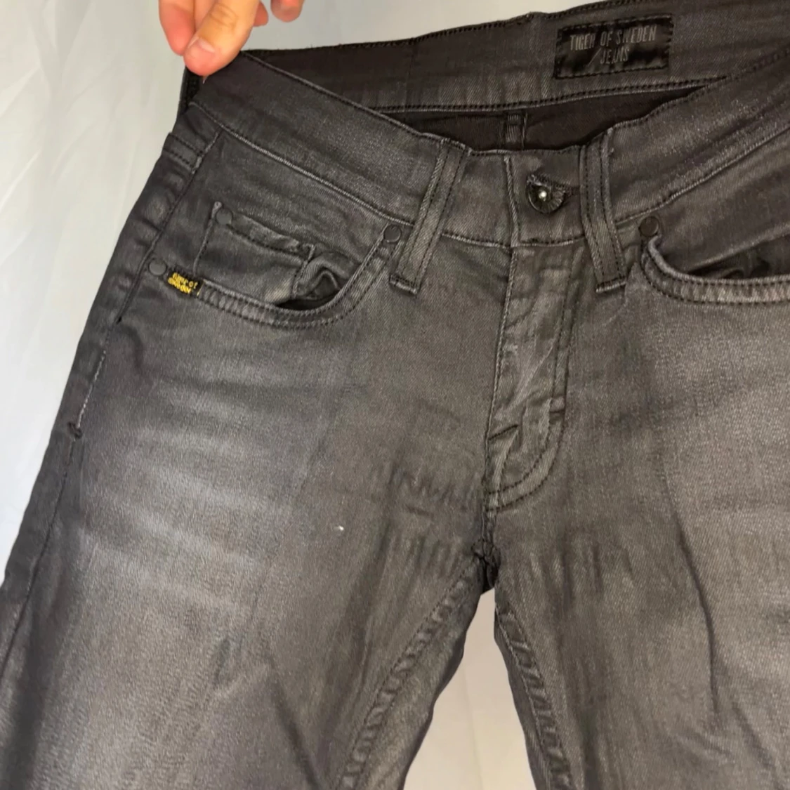 Svarta Tiger of Sweden jeans Slender ”Brandy” - 3