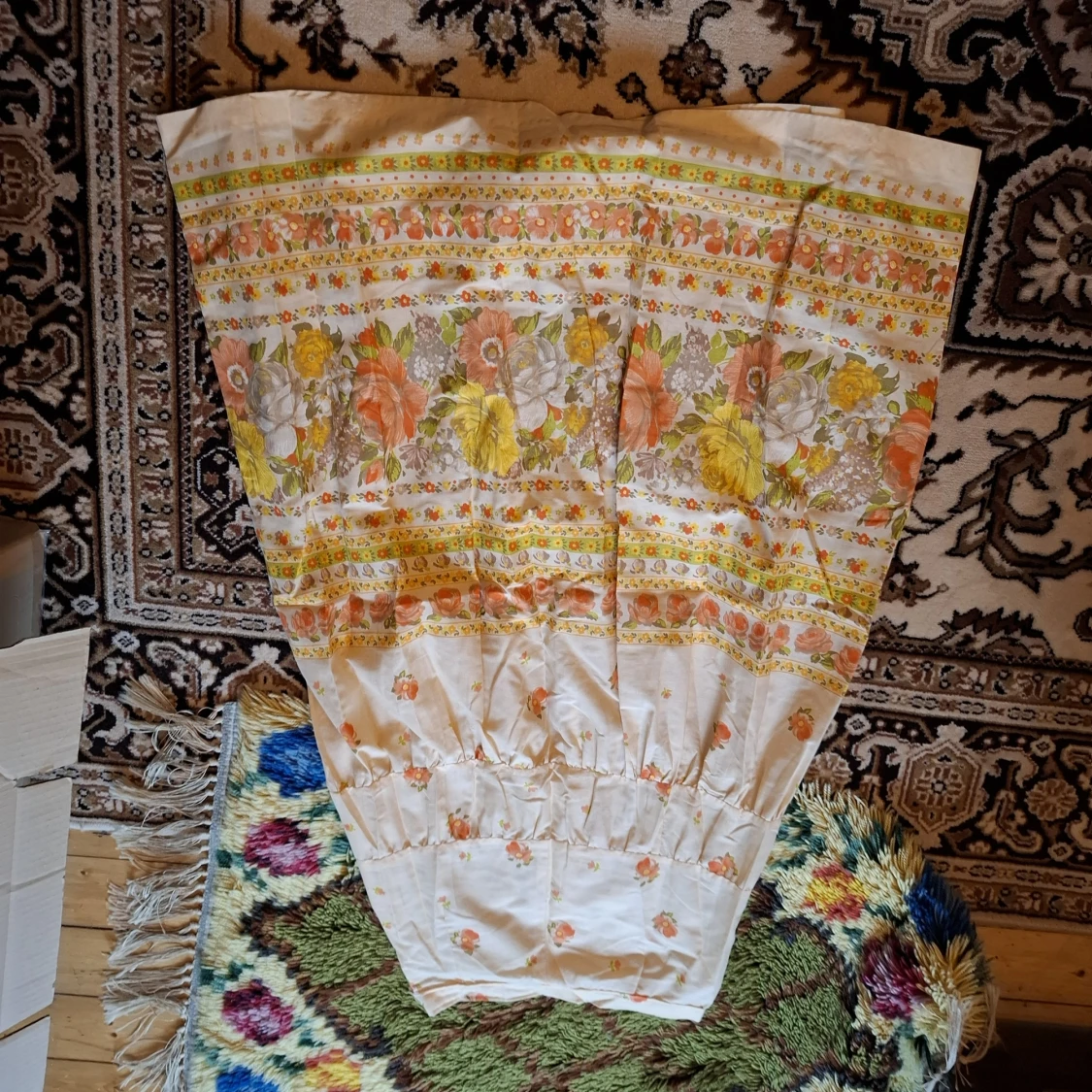 Blommig vintagekjol i bomull - 2