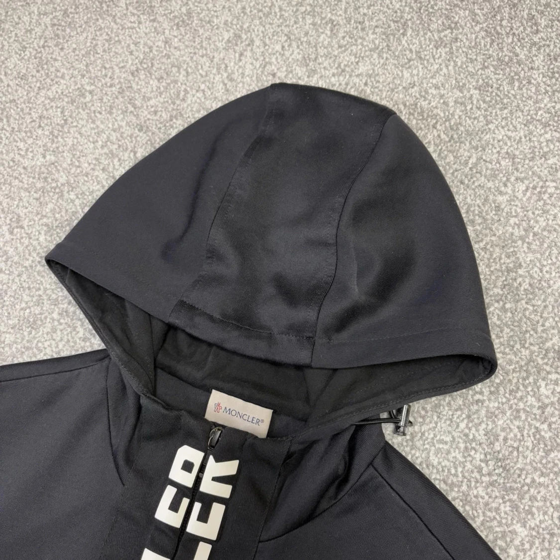 Hoodie från Moncler | ev byte - 1