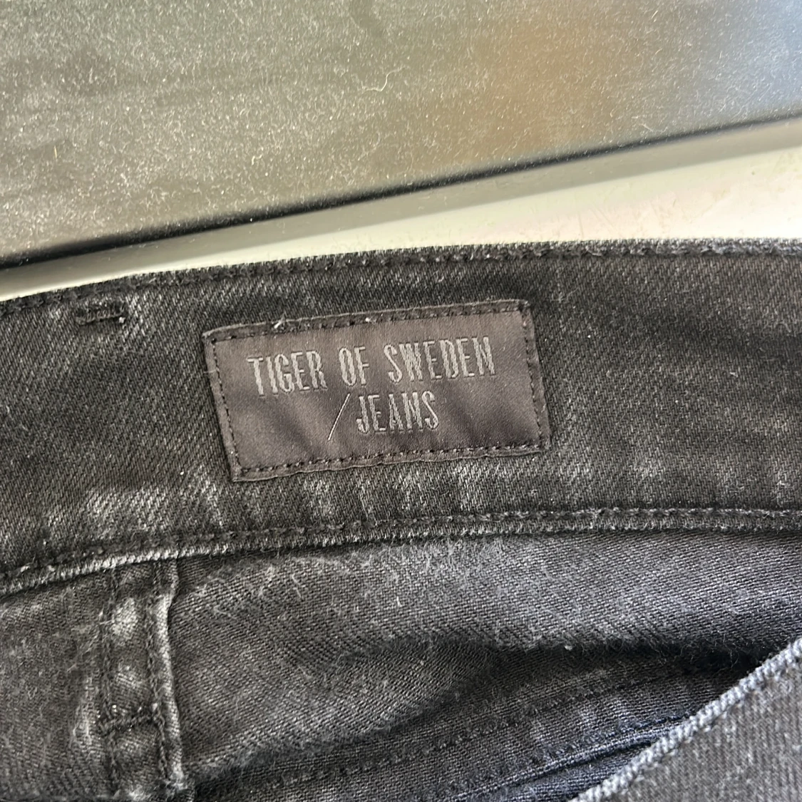 Svarta jeans från Tiger of Sweden - 3