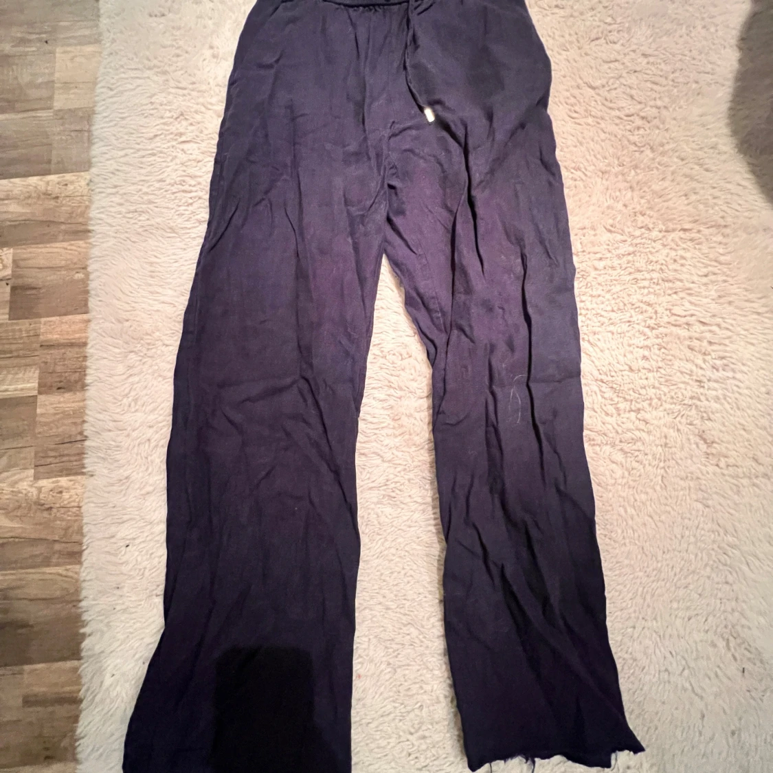 Mörkblå linnebyxor från Zara