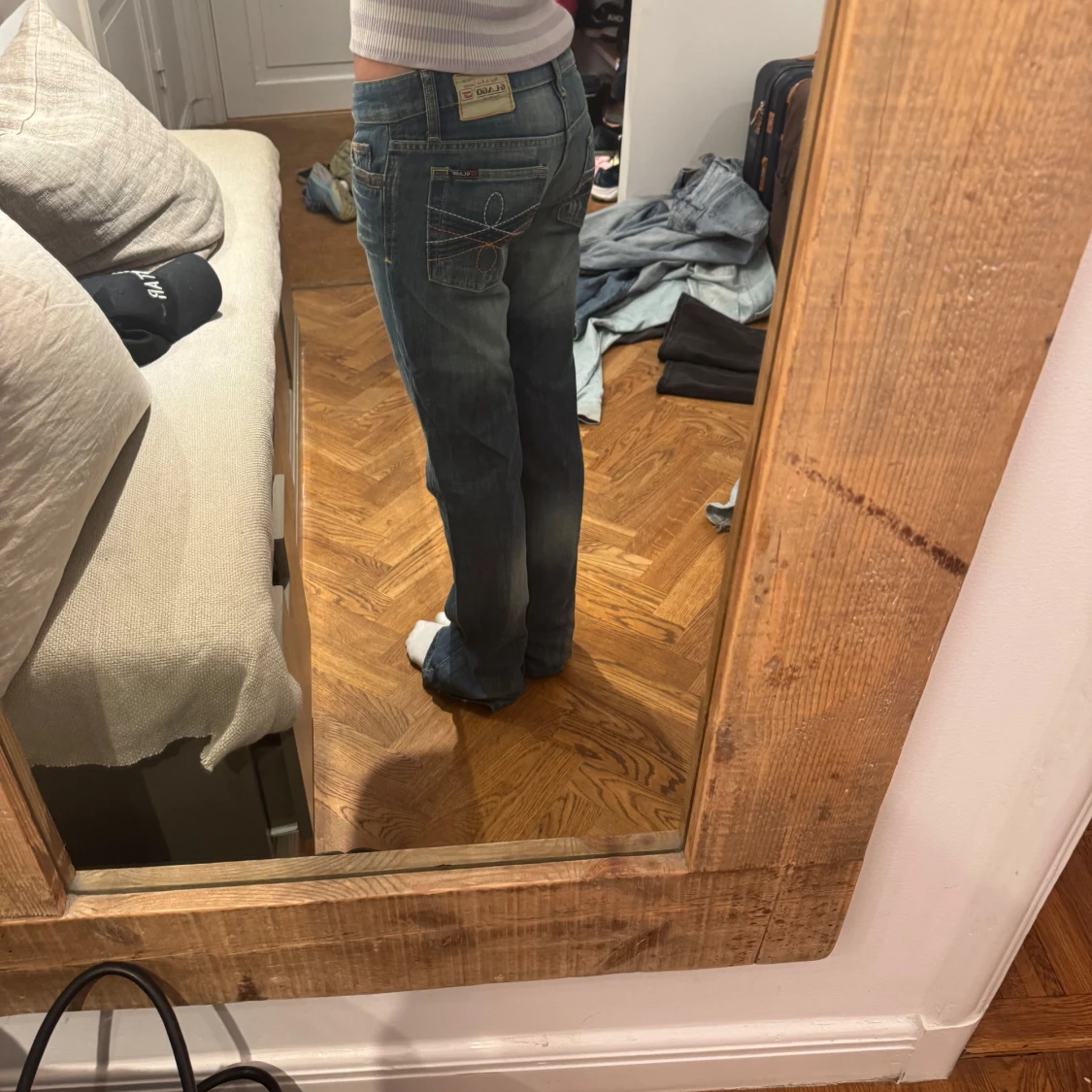 Blå bootcut jeans från Replay - 2