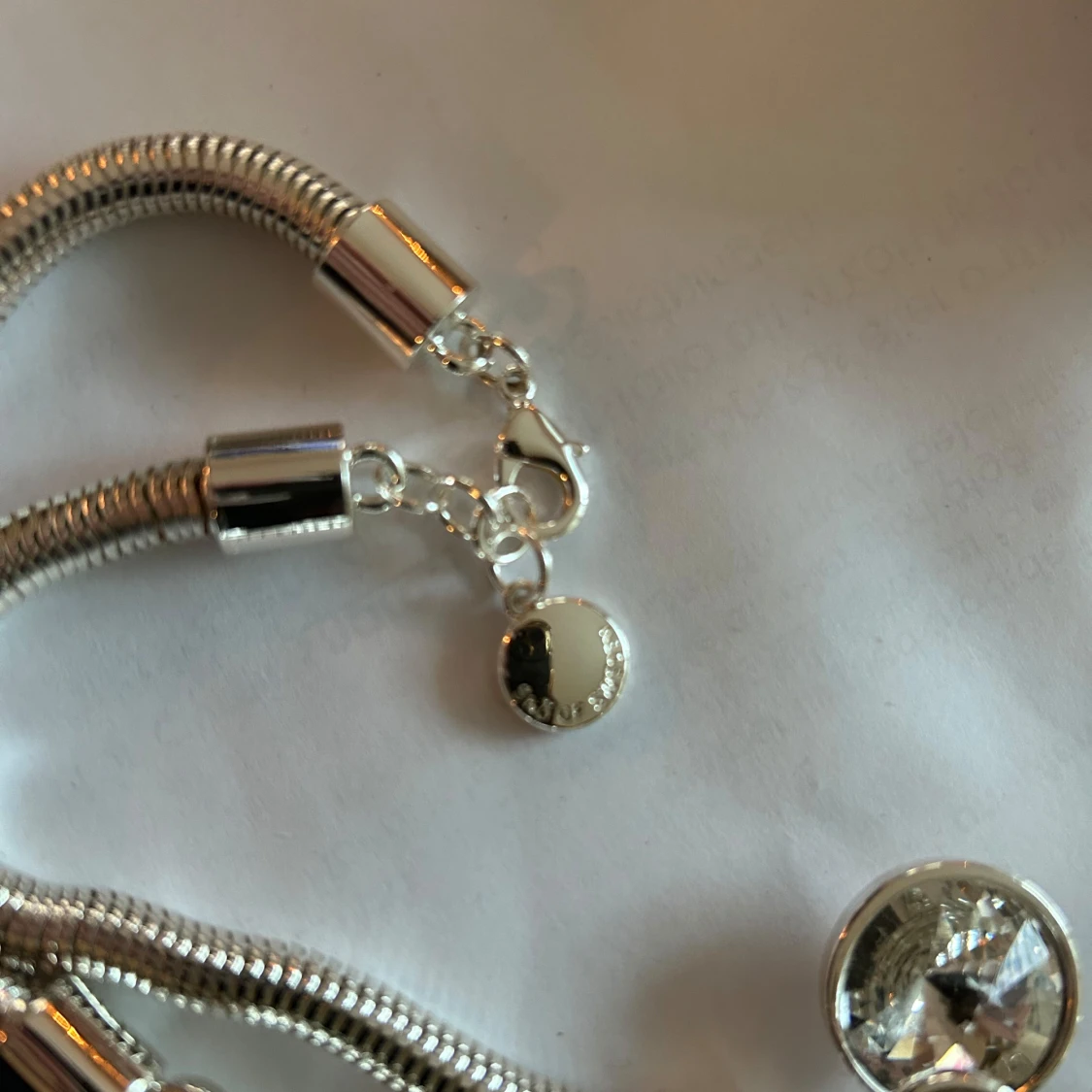 Statement halsband med stora glittriga stenar - 2