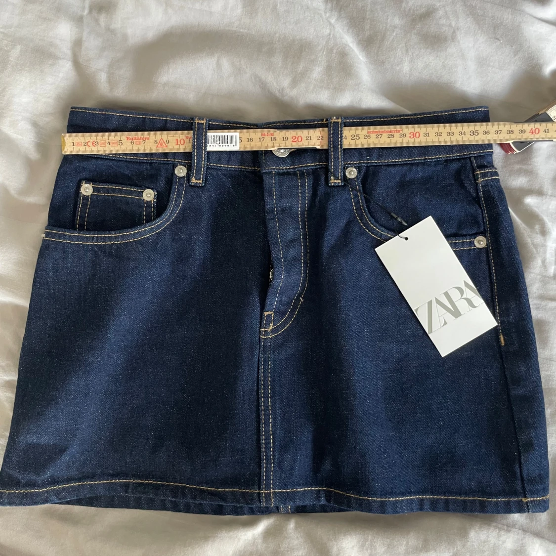 Mörkblå jeanskjol  - 2