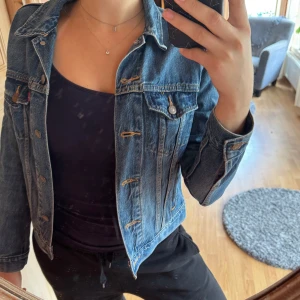 Levi’s jeansjacka - Superfint skick💗