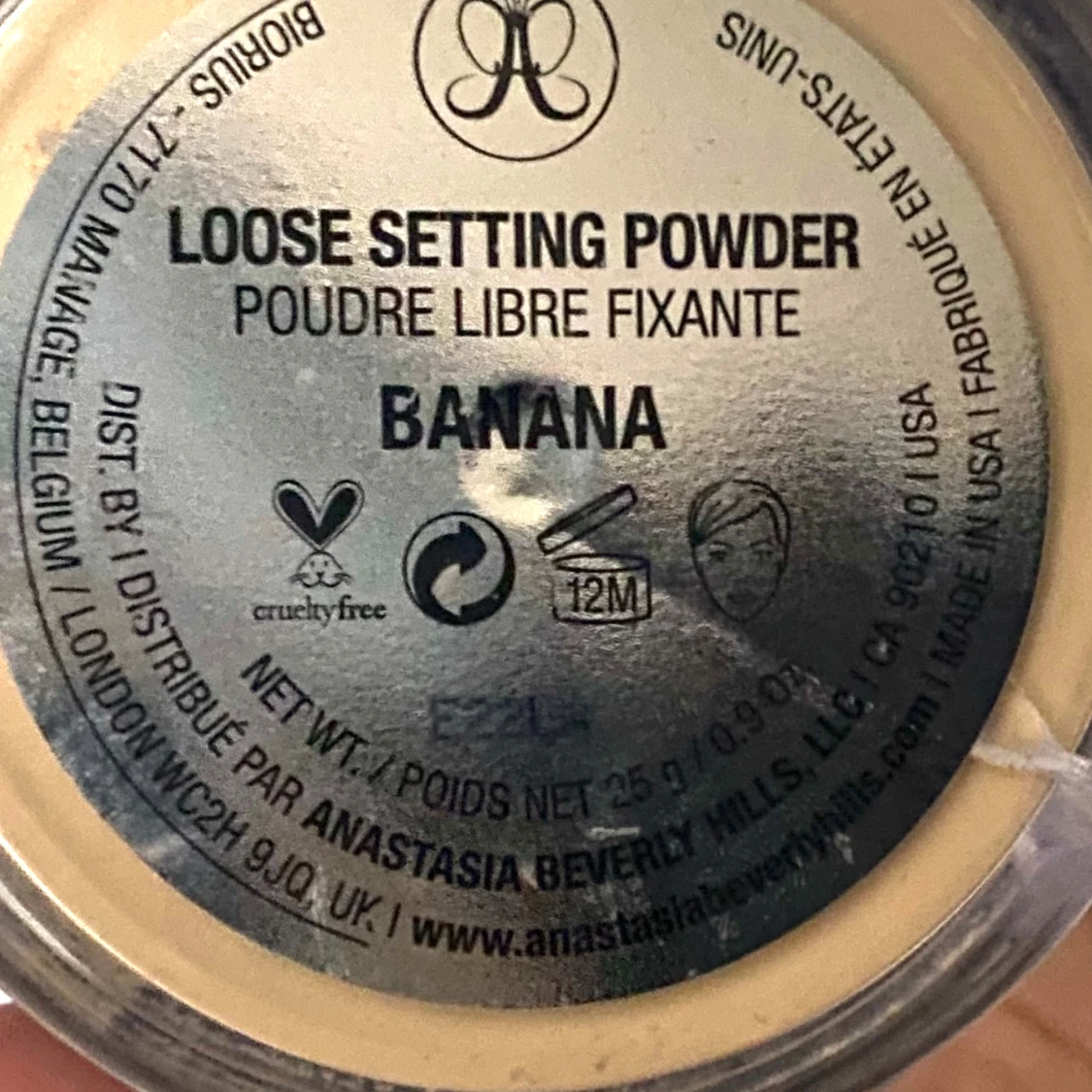 Anastasia Beverly Hills Setting Powder Banana - 3