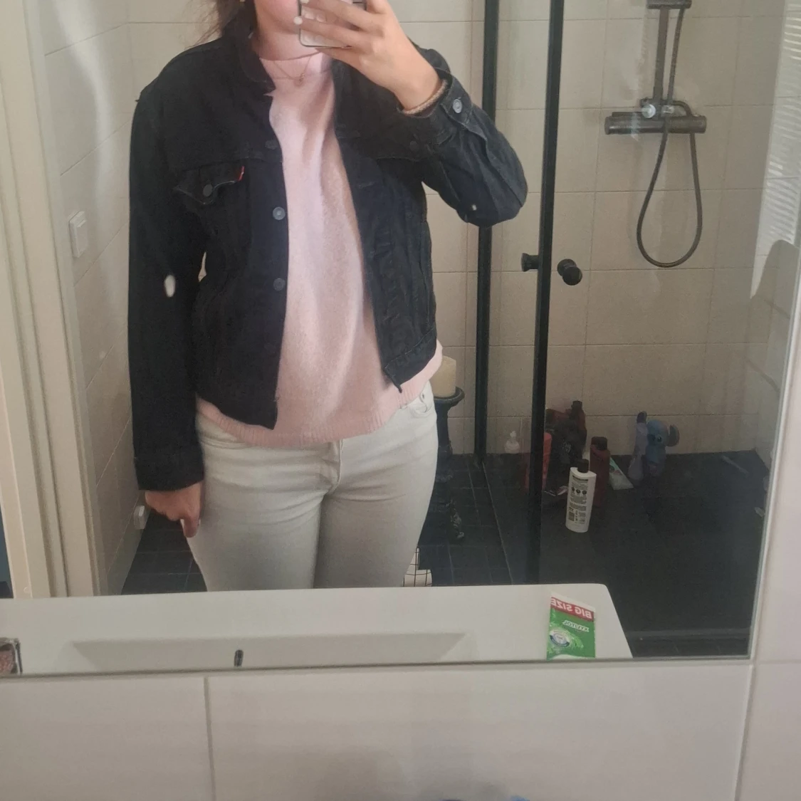 Svart jeansjacka från Levi's XS - 3