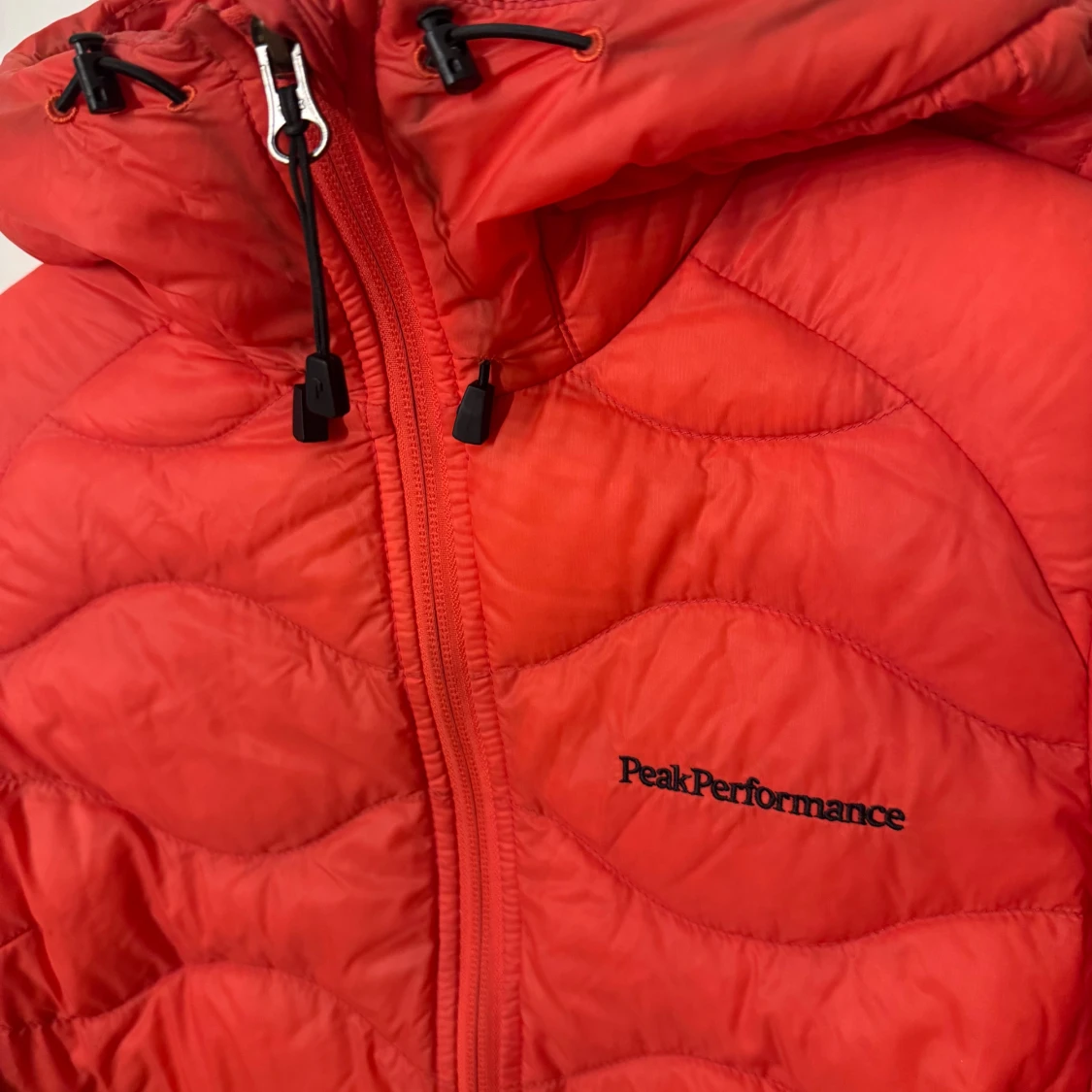 Röd dunjacka Peak Performance XS - 2