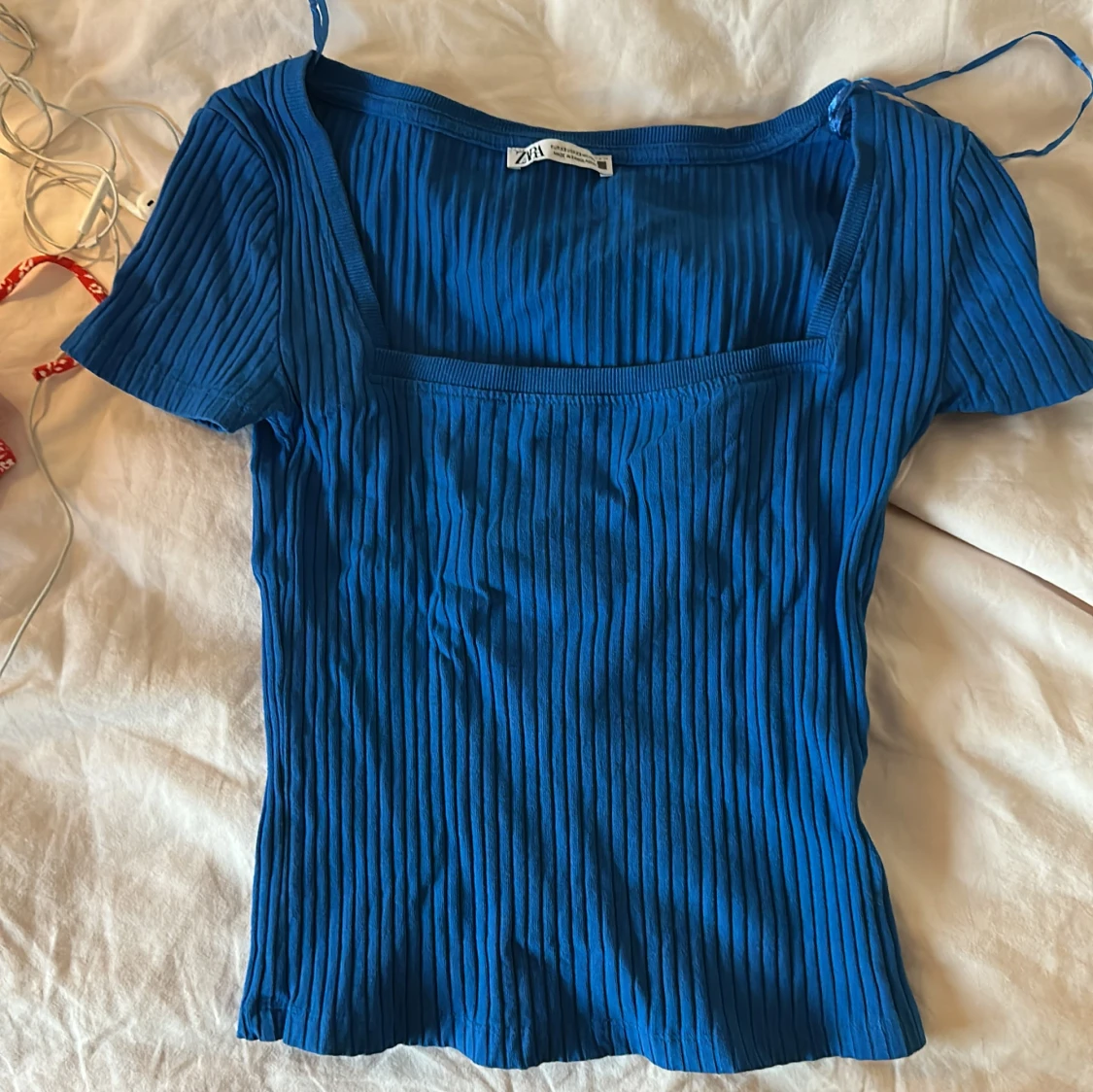 Blå ribbad topp från Zara