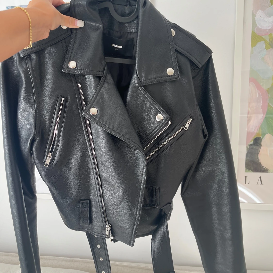 Svart skinnjacka från Bik Bok XS - 4