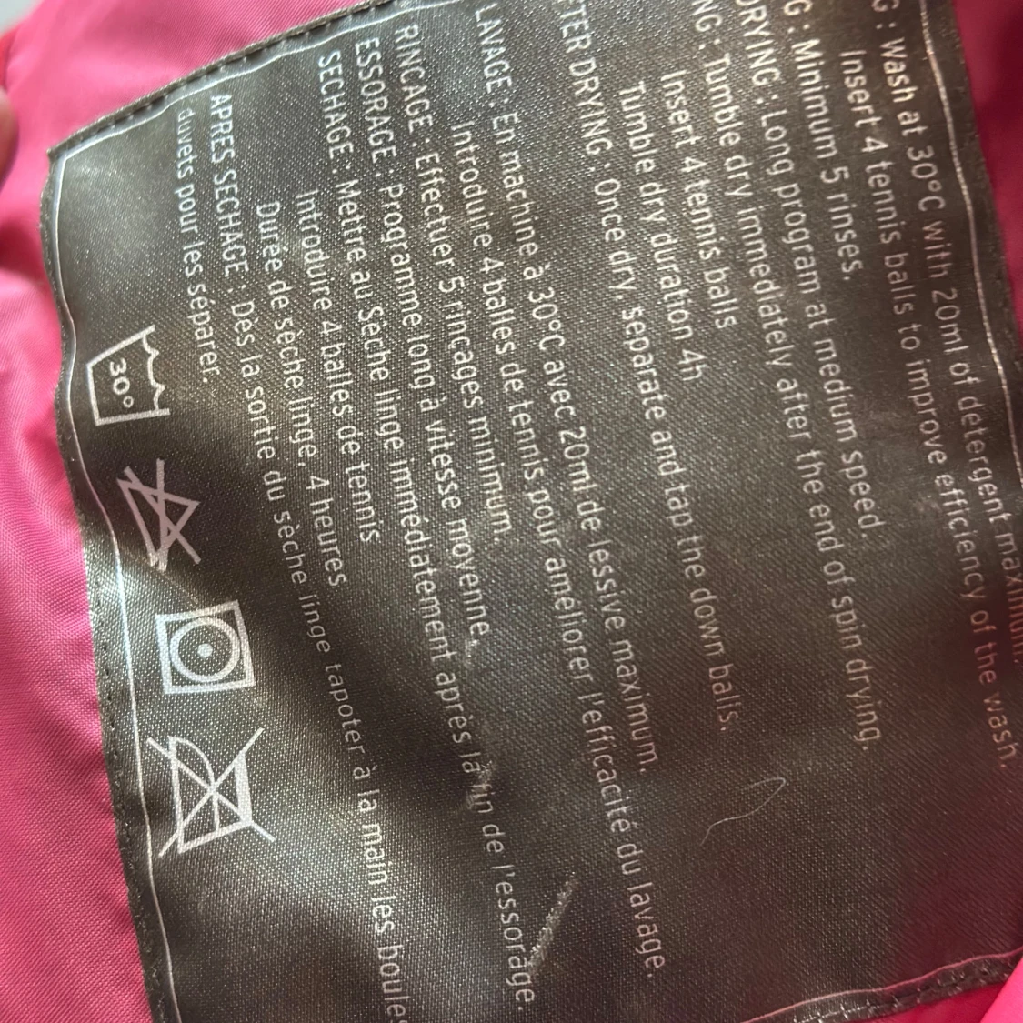 Röd dunjacka från Salomon, storlek L - 3