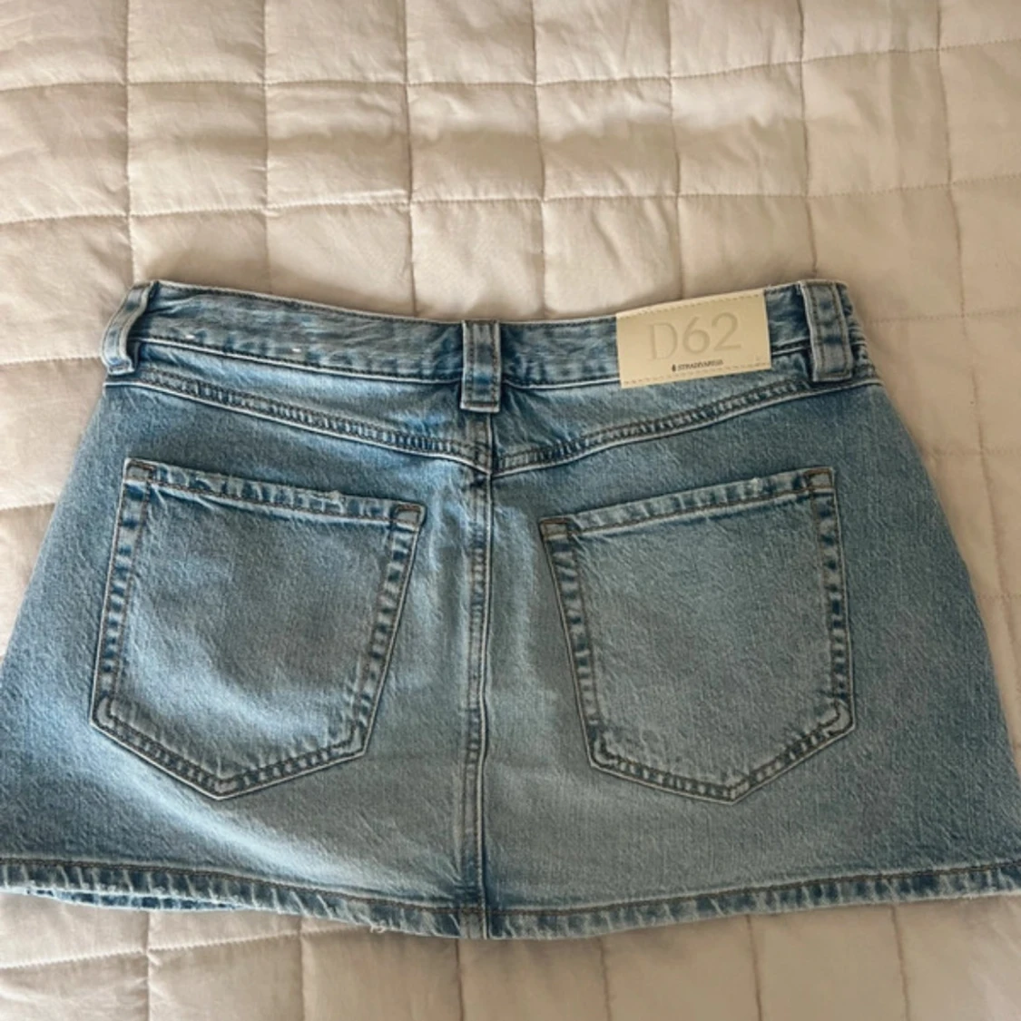 Ljusblå jeanskjol från Stradivarius - 2