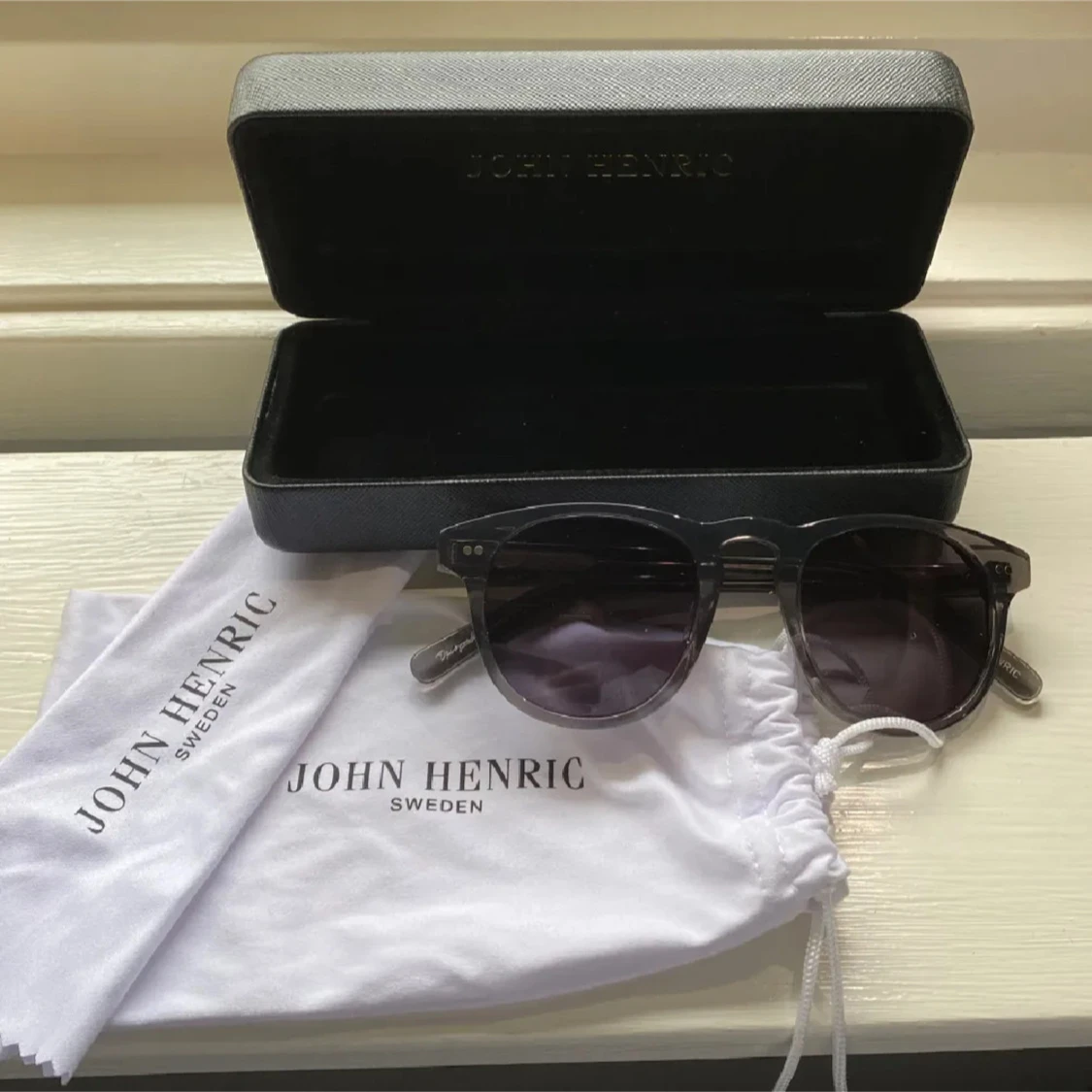 Solglasögon Los Angeles från John Henric