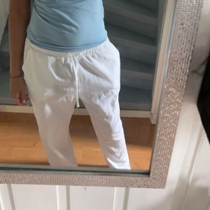 Linnebyxor  - Sköna linnebyxor perfekt till sommaren, passar S-M