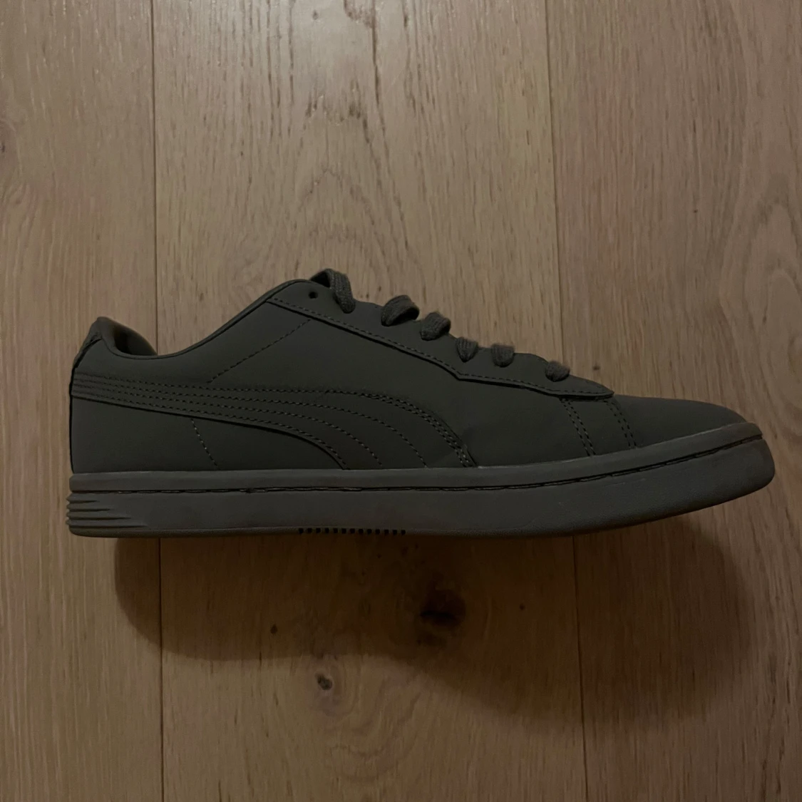 Grå sneakers från Puma - 2