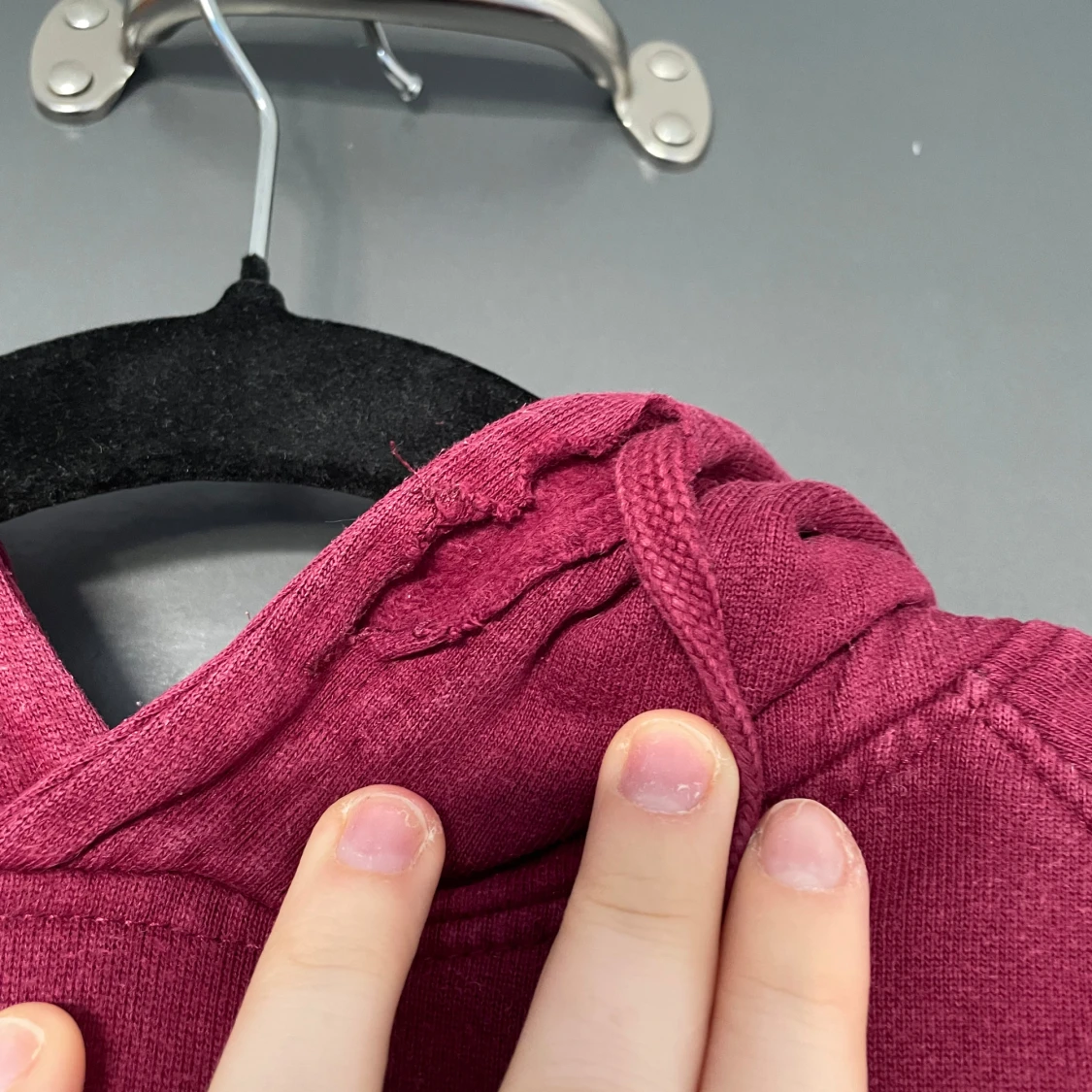 Vinröd Håkan Hellström hoodie - 1