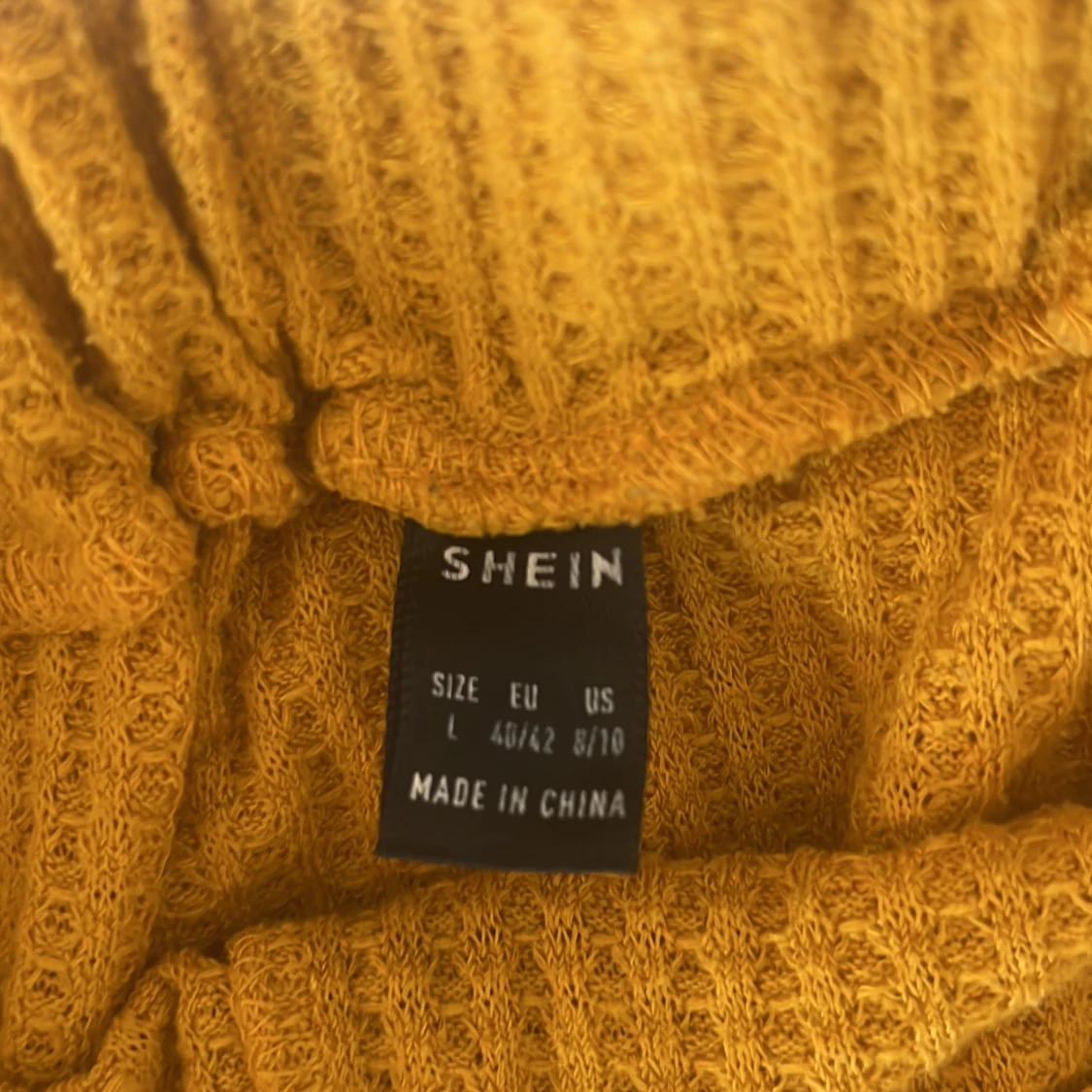 Gula stickade shorts från SHEIN - 2