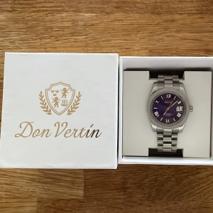 Blå Seiko Mod klocka - Blå Seiko Datejust Mod klocka. 39mm. Automatik med en NH34 movement.Alla länkar och box tillkommer vid köp🙌‼️