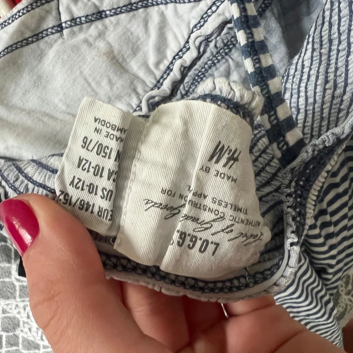 Randig blåvit sommarklänning - 4