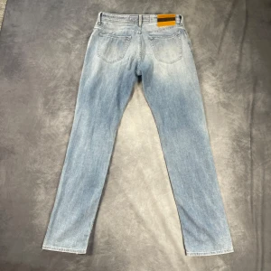 Jacob Cohen jeans  - Skick: 7,5/10 | Tillbehör: Bara jeansen | Nypris: +- 7000 SEK 
