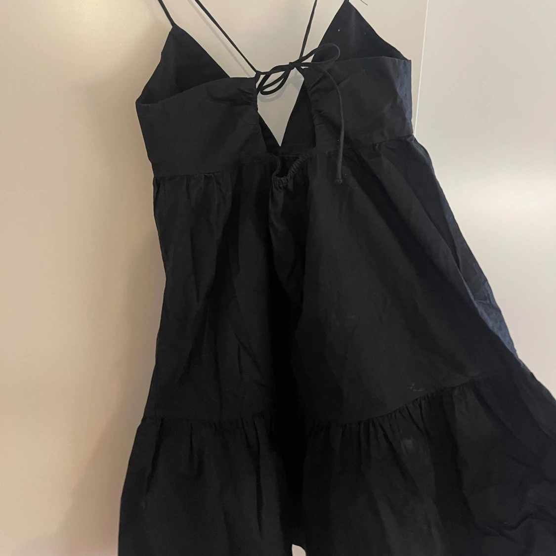 Svart miniklänning - 1