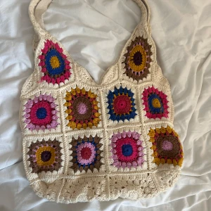 Fin stickad väska - Fin stickad väska perfekt för sommaren!