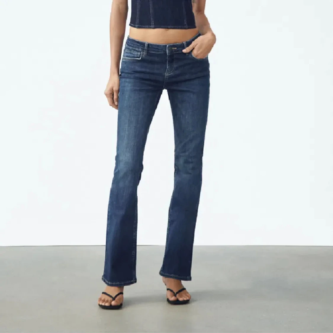 Lågmidjade jeans zara - 1