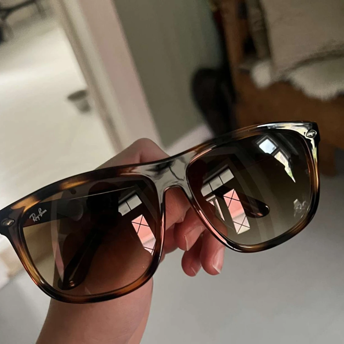 Ray-Ban Wayfarer brunmelerade solglasögon