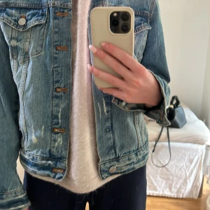 Jeansjacka - Jeansjacka från Stay i princip nyskick 