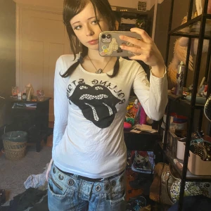 Roling stones tröja❤️ - Snygg roling stones tröja med märket på framsidan❤️ 