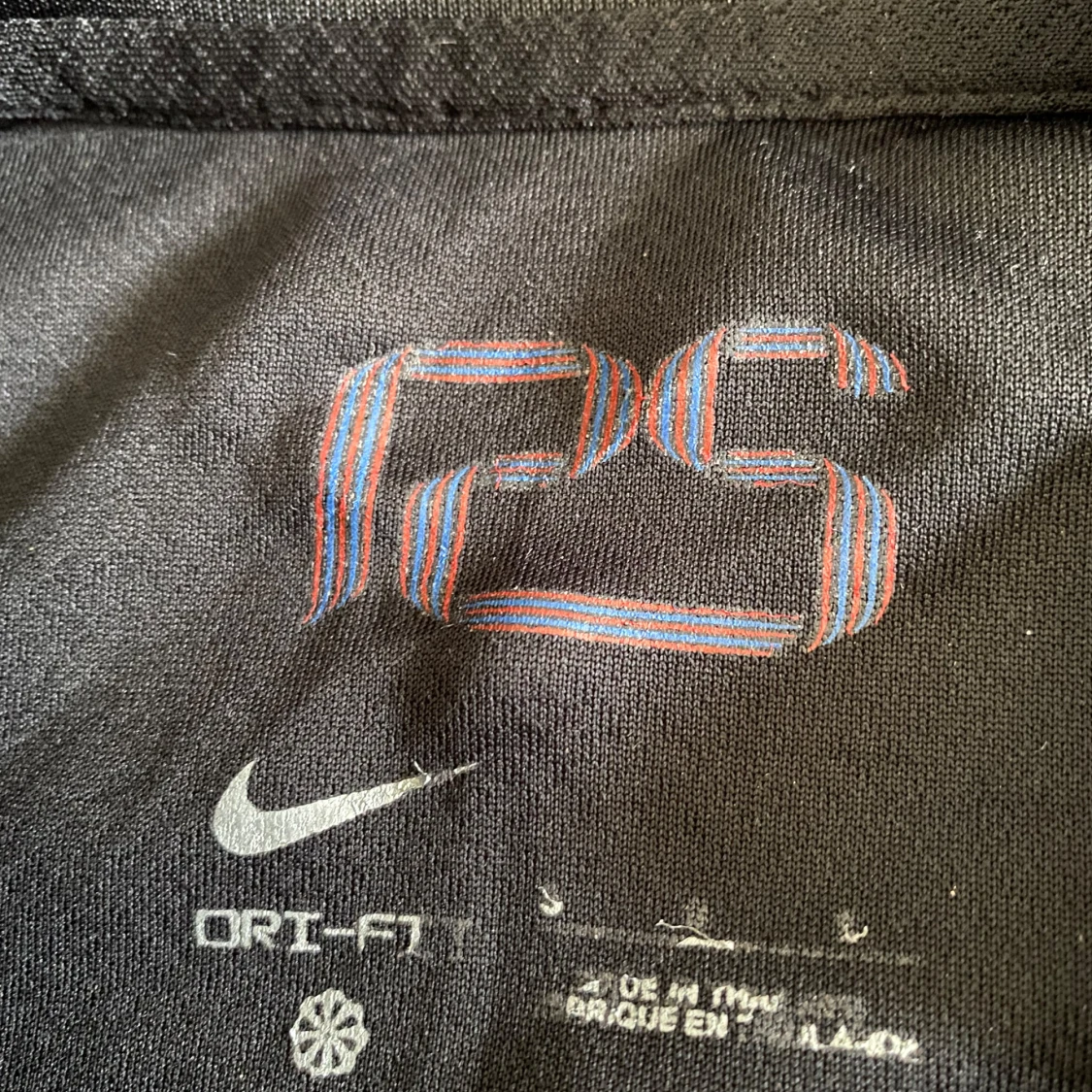 FC Barcelona svart bortatröja, Lamine Yamal 19 - 2