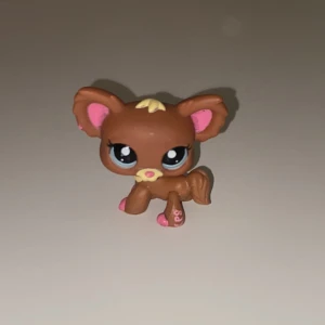 Littlest Pet Shop hund  - Jätte söt lps figur som är i jätte bra skick! 