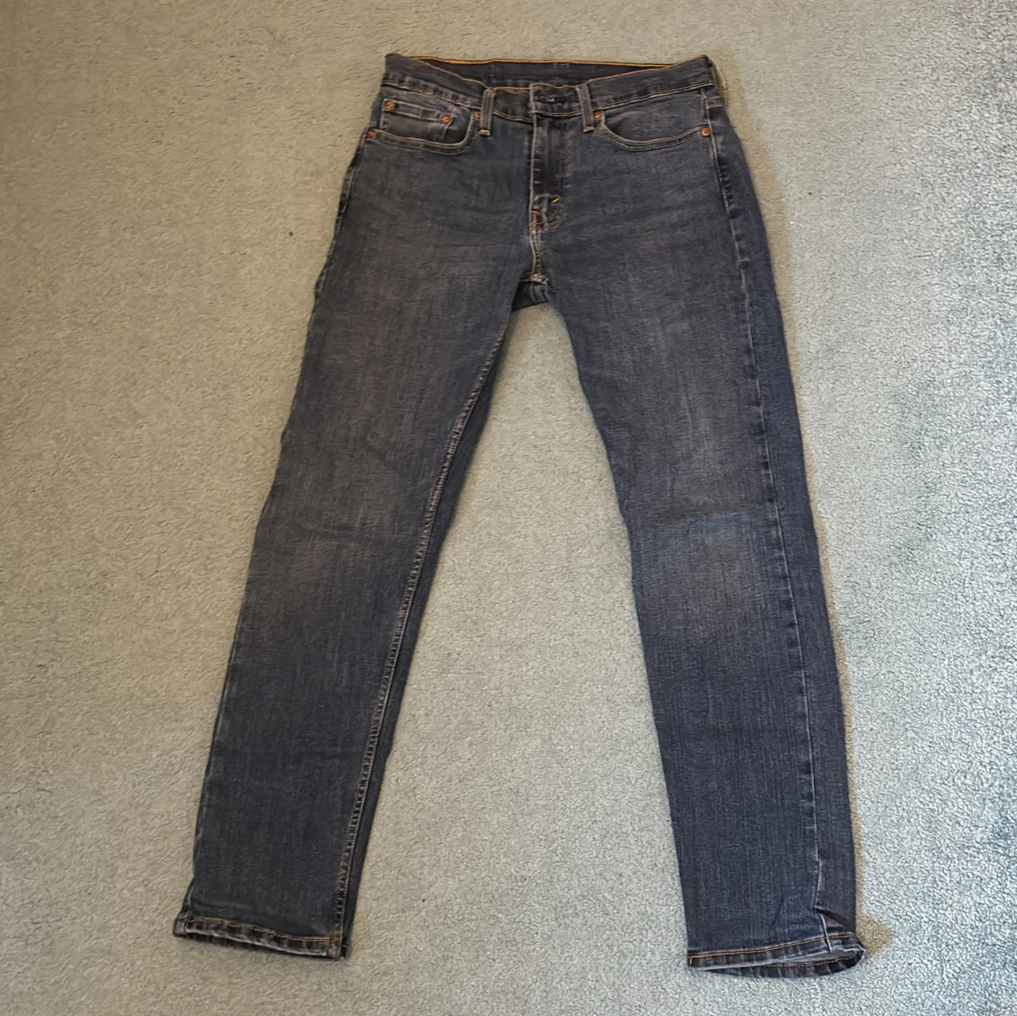 Levi's 502 mörkblå jeans