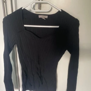 Ribbad tröja - Jätte fin tröja från hm