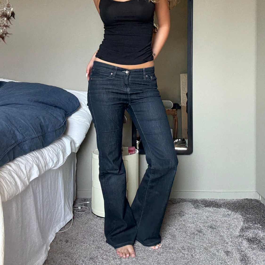 Mörkblå bootcut jeans