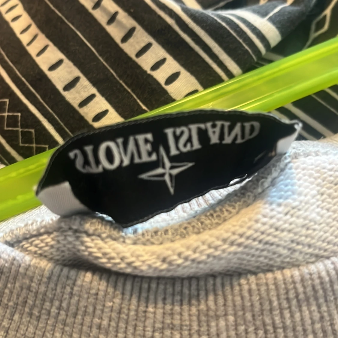 Grå sweatshirt från Stone Island - 2