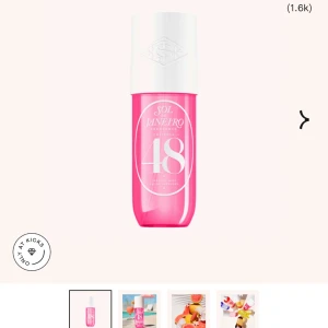 Sol de Janeiro 48 Perfume Mist - Säljer en fräsch  sol de Janeiro 48 perfekt inför sommaren💗💗 . Och pris kan diskuteras ! 🎀 ungefär 85 milliliter kvar ❤️