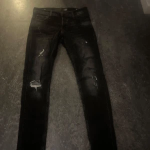 Jack Jones jeans  - Jack  Jones jeans replay dondup liknande storlek 28 30 pris 400