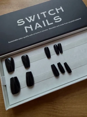 Switch Nails Blackout Ballerina - Switch Nails Blackout Ballerina. Oanvända & utan tillbehör.  Storlekar (x2)  0 3 14 13 10