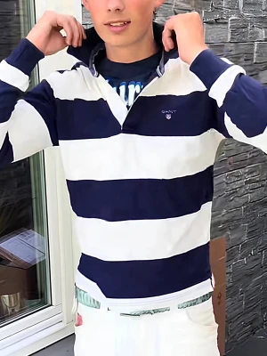Rugby tröja randig gant - Tjena! Säljer nu denna galet feta Långärmade pikén, trendar just nu i norge! Storlek M Fits TTS. Riktigt fräsch o snygg! Hör av dig vid minsta fråga eller fundering!