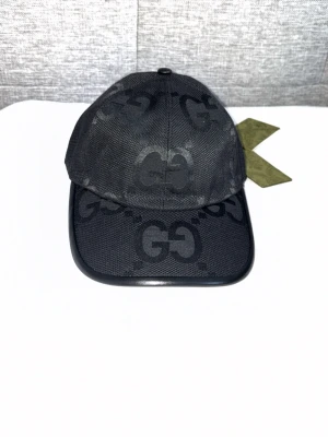 Svart GG keps  - Helt ny kommer med tags!